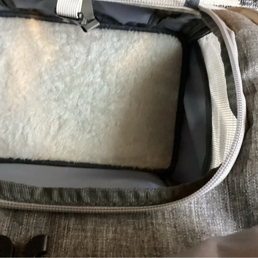 Lollimeow Pet Rolling Carrier Backpack